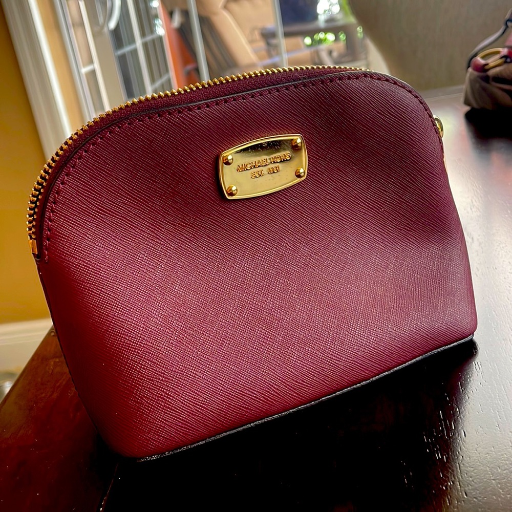 Michael Kors travel pouch